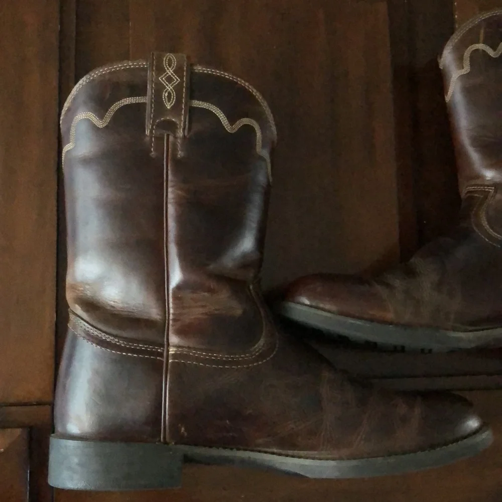 Men’s size 9.5D Justin Stampede Roper Western Boots Round Toe
